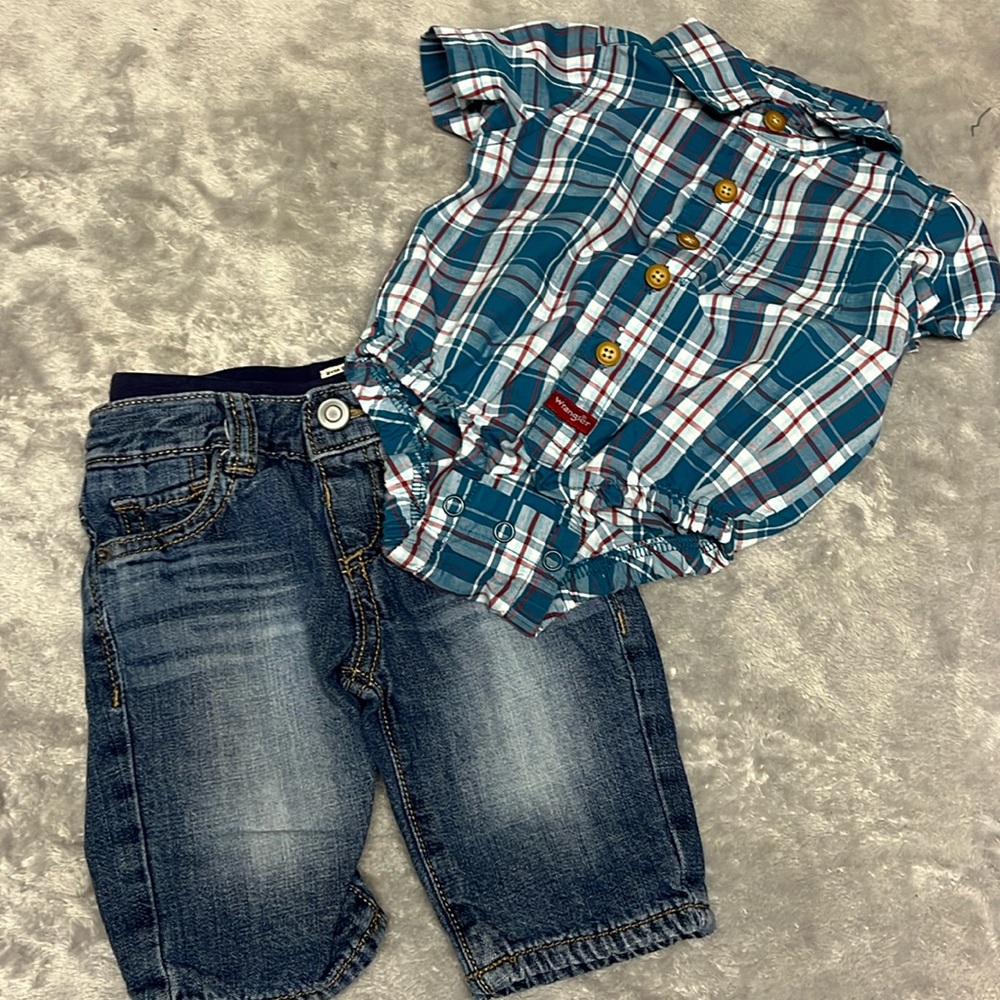 0-3M wrangler and Old Navy bundle